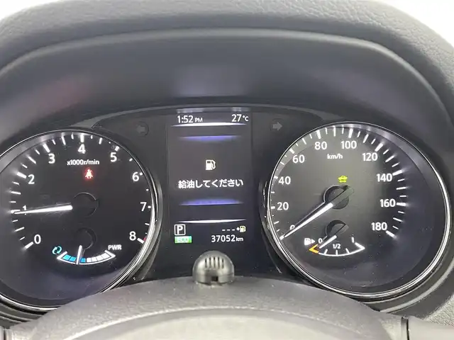 日産 エクストレイル ハイブリッド 20X 熊本県 2018(平30)年 3.7万km ブリリアントホワイトパール エマージェンシーブレーキ/純正SDナビMM317D-W（CD・DVD・B・フルセグ・SD・AUX・ipod）/アラウンドビューモニター/ビルトインETC/パワーバックドア/撥水シート/全席シートヒーター/前後クリアランスソナー/デジタルインナーミラー/衝突軽減ブレーキ/ステアリングスイッチ/横滑り防止装置/純正フロアマット/純正17インチAW/オートライト/LEDヘッドライト/オートマチックハイビーム/スマートキー/プッシュスタート