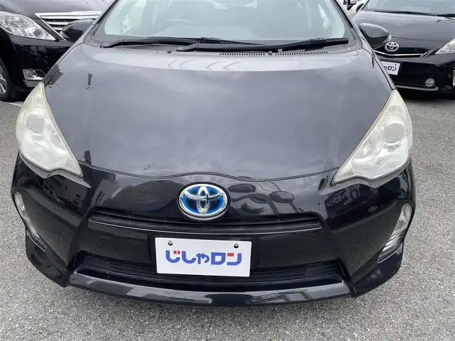 トヨタ アクア G ブラックソフトレザーセレ 兵庫県 2013(平25)年 10.3万km ブラックマイカ (株)IDOMが運営する【じしゃロン西宮店】の自社ローン専用車両になります。こちらは現金またはオートローンご利用時の価格です。自社ローンご希望の方は別途その旨お申付け下さい/メモリナビ/フルセグテレビ/バックカメラ/アイドリングストップ/プッシュスタート/ETC