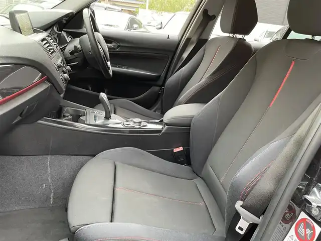ＢＭＷ １１６ｉ スポーツ 和歌山県 2012(平24)年 7.7万km 黒 クルーズコントロール（追従なし）/アイドリングストップ/ETC/横滑り防止装置/純正アルミホイール/取扱説明書
