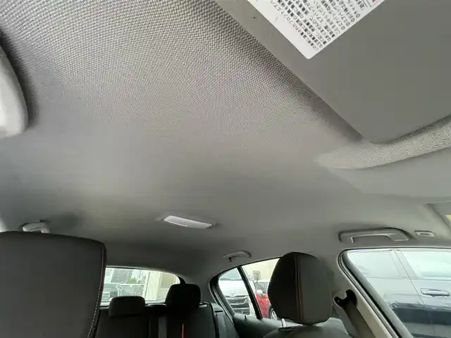 ＢＭＷ １１６ｉ スポーツ 和歌山県 2012(平24)年 7.7万km 黒 クルーズコントロール（追従なし）/アイドリングストップ/ETC/横滑り防止装置/純正アルミホイール/取扱説明書