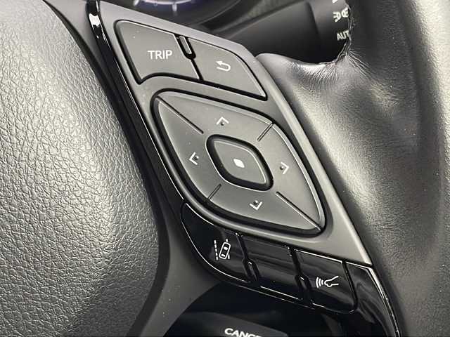 トヨタ Ｃ－ＨＲ S 新潟県 2017(平29)年 4.2万km メタルストリームM ディーラー純正メモリナビ/(NSZT-W66T)/(CD.DVD.SD.フルセグ.Bluetooth)/バックカメラ/トヨタセーフティセンス/・プリクラッシュセーフティ/・レーダークルーズコントロール/・レーンキープアシスト/革コンピステアリング/ステアリングリモコン/オートライト/前後ドライブレコーダー/オートリトラミラー/EVモード/電子制御パーキングブレーキ.ブレーキホールド/ビルトインETC/プッシュスタート/スマートキー×2/純正フロアマット