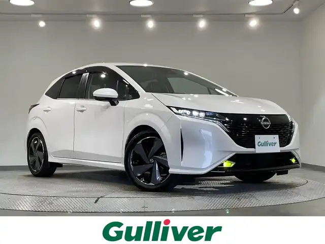 日産 オーラ G 愛知県 2022(令4)年 4.3万km ピュアホワイトパール 純正９インチナビ/プロパイロット/アラウンドビューモニター/ＢＯＳＥサウンドシステム/寒冷地仕様/衝突軽減ブレーキ/車線逸脱警報/ブラインドスポットモニター/クリアランスソナー/ワイヤレス充電/ハンドルヒーター/シートヒーター/ハーフレザーシート/デジタルインナーミラー/ビルトインＥＴＣ2.0/USB＆HDMI入力端子/ISOFIX/純正17インチアルミホイール