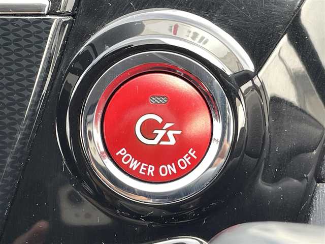 トヨタ プリウス α S ツーリングセレクション G’s 愛知県 2015(平27)年 8.4万km ホワイトパールクリスタルシャイン ・ワンオーナー/・コムテックレーダー探知機（ZERO 3V）/・純正SDメモリーナビ/・バックカメラ/・フルセグTV/・CD/DVD再生/・ミュージックサーバー（SD録音）/・Bluetooth接続/・ハーフレザーシート/・純正フロアマット/・純正18インチアルミホイール/・LEDヘッドライト/・ドライブレコーダー（前）/・スマートキー/・プッシュスタート