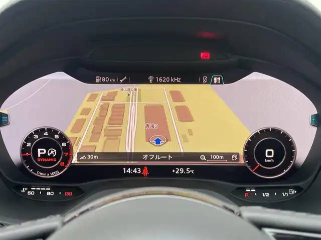 アウディ Ｑ２ 30TFSIスポーツ 東京都 2020(令2)年 2万km グレイシアホワイトメタリック MMIナビ/12セグ/バックカメラ/リバース連動ドアミラー/アドバンスドキー/ACC/レインセンサー/オートホールド/ドライブセレクト/Audiプレセンス/Audiアクティブレーンアシスト/前後パーキングエイド/リア5面フィルム貼り/バックフォグ/純正LEDライト/シートリフター/ヴァーチャルコックピット