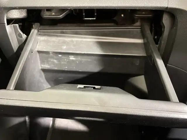ホンダ Ｎ ＢＯＸ カスタム G ターボパッケージ 福岡県 2013(平25)年 7万km プレミアムホワイトパール ナビ（BT/フルセグ/CDDVD/AMFM）/両側パワースライド/パドルシフト（MT付きAT）/ステアリングスイッチ/衝突被害軽減システム/横滑り防止装置/盗難防止装置/アルミホイール/ETC/クルーズコントロール/スマートキー/エンジンボタン