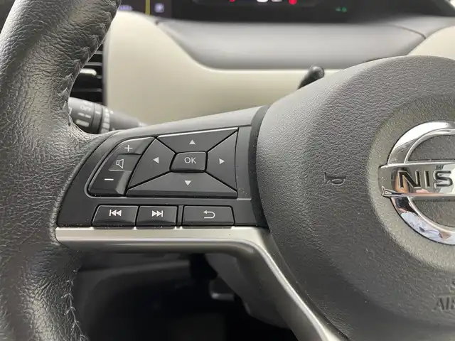 日産 セレナ ハイウェイスター 熊本県 2017(平29)年 5.8万km アズライトブルー 社外ナビ（ＣＤ・ＤＶＤ・フルセグ・ＢＴ）/社外前方ドライブレコーダー　/ビルトインＥＴＣ　/クルーズコントロール　/片側パワースライドドア　/衝突軽減ブレーキ　/横滑り防止　/アイドリングストップ/サーキュレーター/純正フロアマット/純正16インチAW/オートライト/スマートキー/プッシュスタート