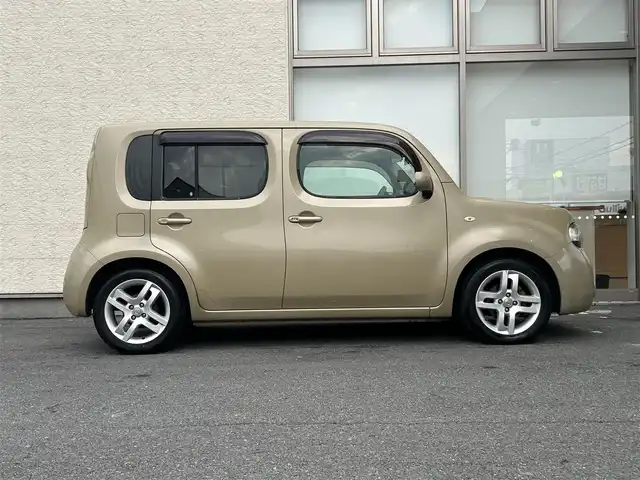 日産 キューブ 15G 大阪府 2008(平20)年 7.4万km クラフトダンボール ガラスルーフ/純正ナビ フルセグTV CD DVD/バックカメラ/ビルトインETC/ドラレコ/スマートキー/オートエアコン/オートライト/フォグライト/ステアリングリモコン/革巻きステアリング/アルミホイール/W カーテン エアバッグ/保証書 取説 ナビ取説/禁煙車