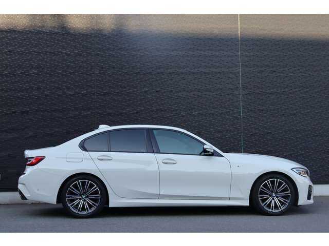 ＢＭＷ ３２０ｉ Mスポーツ 大分県 2020(令2)年 6.1万km アルピンホワイトⅢ コンフォートパッケージ/ハイラインパッケージ/アダクティブクルーズコントロール/インテリジェントセーフティ/ブラインドスポットモニター/純正ナビ/Bluetooth/360°/地デジ/ワイヤレス充電/黒本革/パワーシート/シートヒーター/パワーバックドア/フットオープナー/純正18インチAW/ETC