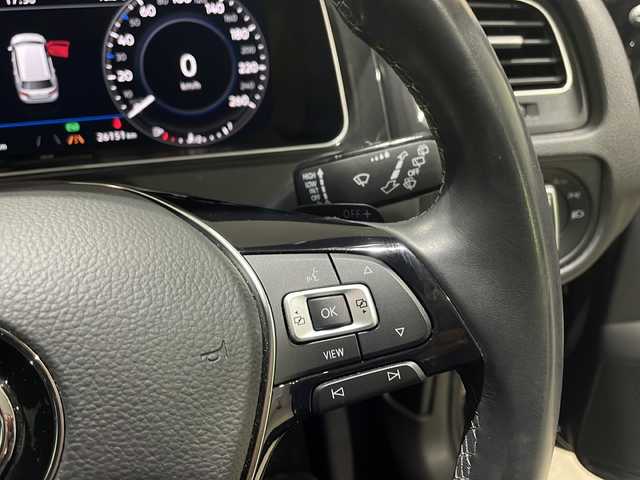 フォルクスワーゲン ゴルフ ヴァリアント TSI コンフォートライン テックエディション 佐賀県 2019(令1)年 2.7万km ディープブラックパールエフェクト