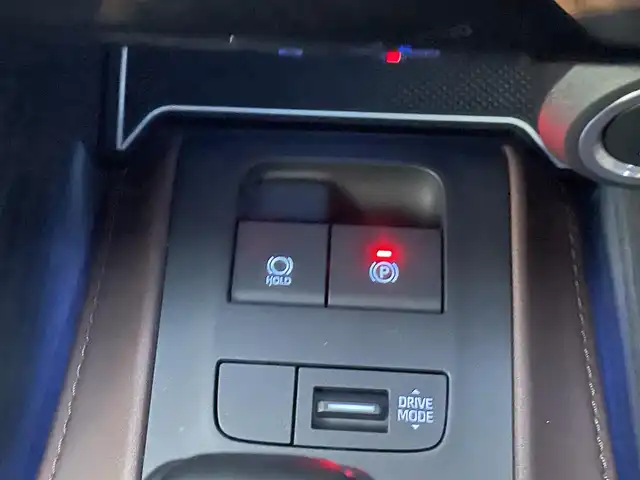 トヨタ ハリアー Z レザーパッケージ 千葉県 2021(令3)年 2.4万km プレシャスブラックパール 純正12.3インチナビ/JBLプレミアムサウンドシステム/フルセグTV/USB/Bluetooth/AppleCarPlay/AndroidAuto/ビルトインETC/全方向カメラ/デジタルインナーミラー/ステアリングスイッチ/ステアリングヒーター/純正LEDヘッドライト/オートライト/オートハイビーム/D+N席パワーシート/D席メモリーシート/D+N席シートベンチレーション/純正アルミホイール/純正フロアマット