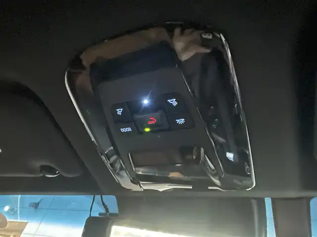 トヨタ ハリアー Z レザーパッケージ 千葉県 2021(令3)年 2.4万km プレシャスブラックパール 純正12.3インチナビ/JBLプレミアムサウンドシステム/フルセグTV/USB/Bluetooth/AppleCarPlay/AndroidAuto/ビルトインETC/全方向カメラ/デジタルインナーミラー/ステアリングスイッチ/ステアリングヒーター/純正LEDヘッドライト/オートライト/オートハイビーム/D+N席パワーシート/D席メモリーシート/D+N席シートベンチレーション/純正アルミホイール/純正フロアマット