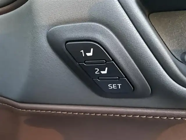 トヨタ ハリアー Z レザーパッケージ 千葉県 2021(令3)年 2.4万km プレシャスブラックパール 純正12.3インチナビ/JBLプレミアムサウンドシステム/フルセグTV/USB/Bluetooth/AppleCarPlay/AndroidAuto/ビルトインETC/全方向カメラ/デジタルインナーミラー/ステアリングスイッチ/ステアリングヒーター/純正LEDヘッドライト/オートライト/オートハイビーム/D+N席パワーシート/D席メモリーシート/D+N席シートベンチレーション/純正アルミホイール/純正フロアマット