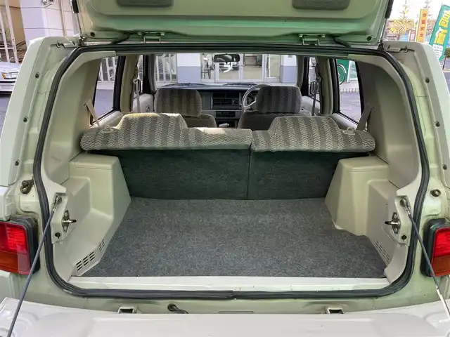 日産 ラシーン ft タイプS 東京都 1997(平9)年 5.8万km サンドベージュ ワンオーナー/オーディオ/・CD/AM/FM/ルーフレール/純正15インチアルミホイール/Wエアバッグ/ABS/保証書/取扱説明書