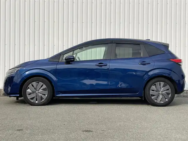 日産 ノート X 福岡県 2020(令2)年 2万km オーロラフレアブルーパール ・純正ナビ　/・全周囲カメラ　/・デジタルインナーミラー　/・ＢＳＭ　/・ＬＤＷ　/・エマージェンシーブレーキ /・ワイヤレス充電 /・パワーモードセレクト /・オートハイビーム /・ヘッドライトレベライザー /・ETC2.0 /・電格ミラー/・スマートキー/プッシュスタート