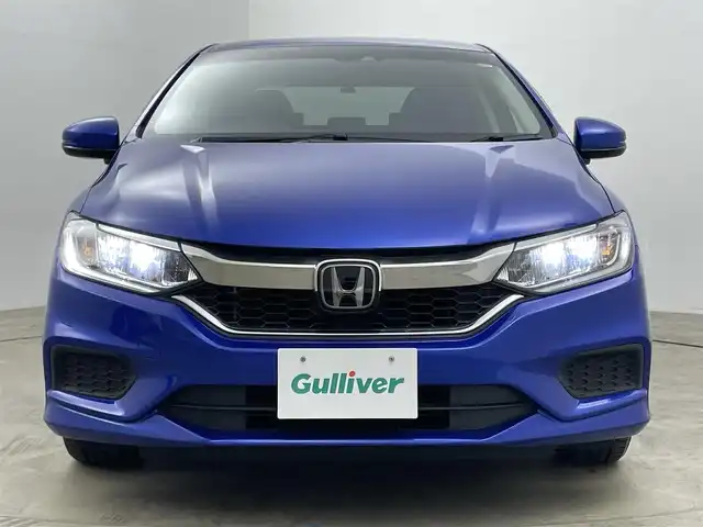 ホンダ グレイス LX 岡山県 2019(平31)年 2.7万km ブリリアントスポーティブルーメタリック 純正8インチナビ/【Bluetooth/フルセグTV/CD/DVD】/型番:VXM-195VFEi/バックカメラ/衝突軽減ブレーキシステム/LEDヘッドライト/ビルトインETC/オートハイビーム/オートライト/レーダークルーズコントロール/モデューロ15インチアルミホイール/プッシュスタート/アイドリングストップ/ワンオーナー/新車保証書/取扱説明書