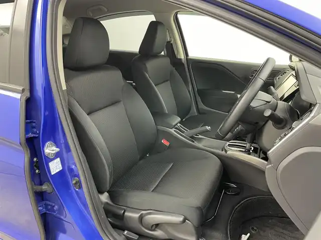 ホンダ グレイス LX 岡山県 2019(平31)年 2.7万km ブリリアントスポーティブルーメタリック 純正8インチナビ/【Bluetooth/フルセグTV/CD/DVD】/型番:VXM-195VFEi/バックカメラ/衝突軽減ブレーキシステム/LEDヘッドライト/ビルトインETC/オートハイビーム/オートライト/レーダークルーズコントロール/モデューロ15インチアルミホイール/プッシュスタート/アイドリングストップ/ワンオーナー/新車保証書/取扱説明書