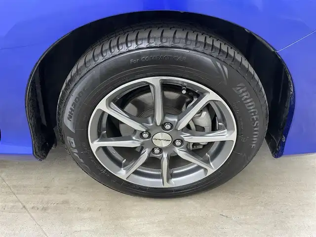 ホンダ グレイス LX 岡山県 2019(平31)年 2.7万km ブリリアントスポーティブルーメタリック 純正8インチナビ/【Bluetooth/フルセグTV/CD/DVD】/型番:VXM-195VFEi/バックカメラ/衝突軽減ブレーキシステム/LEDヘッドライト/ビルトインETC/オートハイビーム/オートライト/レーダークルーズコントロール/モデューロ15インチアルミホイール/プッシュスタート/アイドリングストップ/ワンオーナー/新車保証書/取扱説明書