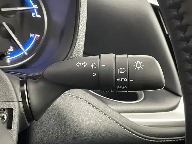 トヨタ ノア ハイブリッド S－Z 埼玉県 2024(令6)年 3.2万km ホワイトパールクリスタルシャイン モデリスタエアロ/純正１０．５インチディスプレイオーディオ/フルセグTV/CD/DVD/Bluetooth/HDMI/１３．２インチフリップダウンモニター/パノラミックビューモニター/ＢＳＭ/ビルトインＥＴＣ２．０/トヨタチームメイト/レーダークルーズコントロール/シートヒーター/AC100V/パーキングアシスト/両側パワースライドドア/純正アルミホイール/オートハイビーム/ＬＥＤヘッドライト