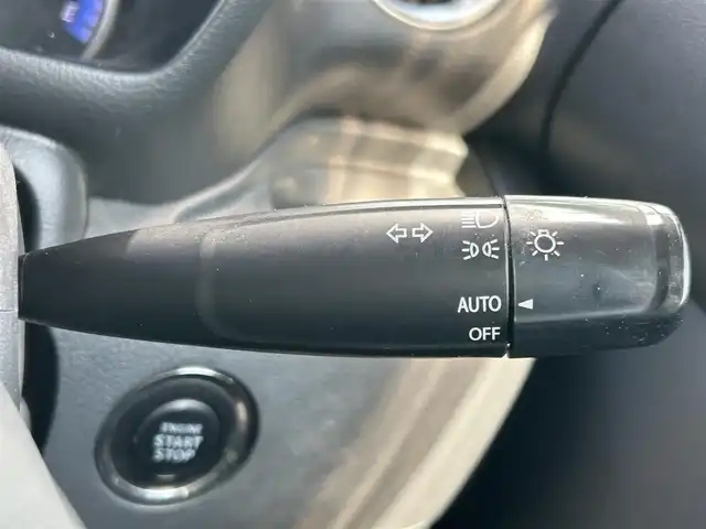 スズキ スペーシア カスタム XS 和歌山県 2013(平25)年 8.2万km パールホワイト 社外ナビ/ETC/Bluetooth/フルセグTV/片側パワースライドドア/アイドリングストップ/電動格納ミラー/オートライト/フォグランプ/純正フロアマット/プッシュスタート/スマートキー/純正アルミホイール
