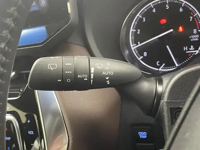 トヨタ ハリアー Z レザーパッケージ 埼玉県 2021(令3)年 2万km ブラック モデリスタエアロ/メーカーナビ/フルセグTV/Bluetooth/USB/パノラミックビューモニター/ＢＳＭ/ＨＵＤ/ＪＢＬサウンド/ビルトインＥＴＣ２．０/黒レザーシート/セーフティセンス/レーダークルーズコントロール/デジタルインナーミラー/シートヒーター/ベンチレーション/パワーバックドア/純正アルミホイール/オートハイビーム/ＬＥＤヘッドライト