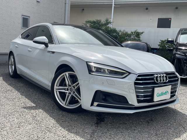 アウディ Ａ５ SB 40TFSIスポーツ 兵庫県 2019(令1)年 4.6万km グレイシアホワイトメタリック 純正メーカーナビ/Bluetooth/DISC/USB/AUX/AM/FM/TV/全方位・バック・フロントカメラ/パノラマサンルーフ/パークアシスト/バーチャルコックピット/ブラインドスポットモニター/衝突被害軽減システム/アダプティブクルーズコントロール/レーンキープアシスト/前後コーナーセンサー/横滑り防止装置/パワーバックドア/パワーシート（前席）/シートヒーター（前席）/前方ドライブレコーダー/純正ビルトインETC2.0/パドルシフト/ブレーキホールド/純正アルミホイール/盗難防止装置/LEDヘッドライト/スペアキー（1本）/保証書/取扱説明書