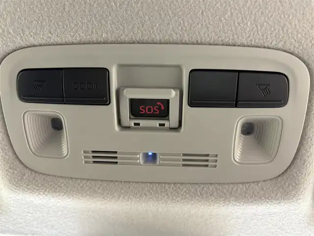 トヨタ アクア X 宮城県 2023(令5)年 1.5万km プラチナホワイトパールマイカ 純正ナビ/ＥＴＣ/ドライブレコーダー/全方位カメラ/衝突軽減システム/レーンキープアシスト/横滑り防止装置/オートライト/オートマチックハイビーム/冷房ＡＡＣ/ＡＢＳ/純正フロアマット/禁煙車