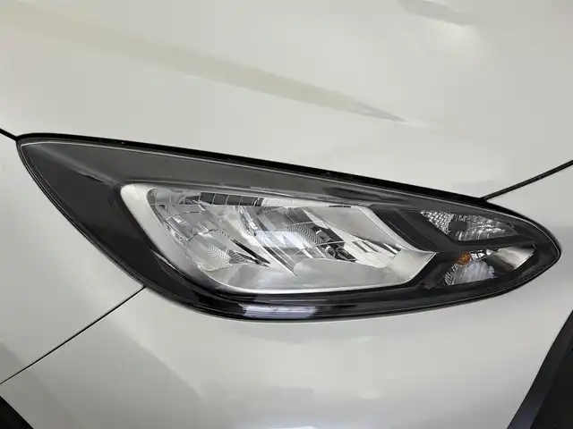 トヨタ アクア X 宮城県 2023(令5)年 1.5万km プラチナホワイトパールマイカ 純正ナビ/ＥＴＣ/ドライブレコーダー/全方位カメラ/衝突軽減システム/レーンキープアシスト/横滑り防止装置/オートライト/オートマチックハイビーム/冷房ＡＡＣ/ＡＢＳ/純正フロアマット/禁煙車