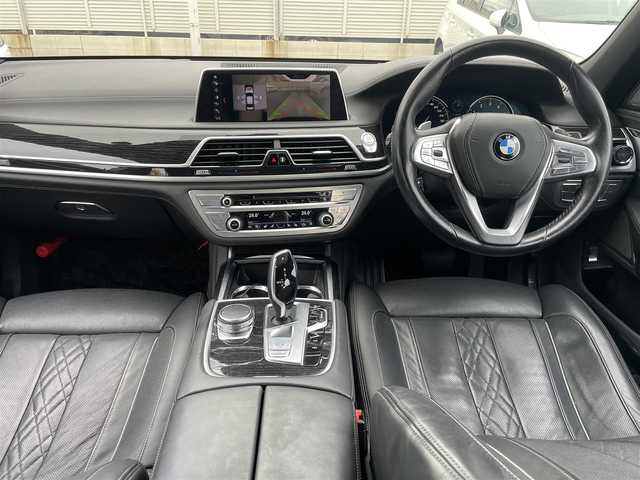 ＢＭＷ ７４０ｉ