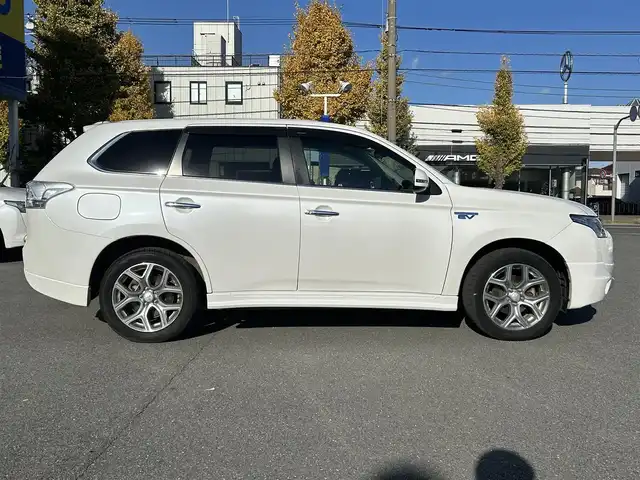 三菱 アウトランダー ＰＨＥＶ