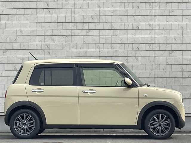 スズキ ラパン X 岩手県 2022(令4)年 3万km シフォンアイボリーM 禁煙車/4WD/社外オーディオ/→Bluetooth/CD/DVD/FM/AM/バックカメラ/前席シートヒーター/クリアランスソナー/リアコーナーセンサー/レーンキープアシスト/横滑り防止装置/衝突軽減ブレーキ/〇プッシュスタート/〇電動格納ミラー/〇ドアバイザー/〇フロアマット/〇USBポート/→タイプA/タイプC　/〇シガーソケット/オートライト/HIDヘッドライト/ビルトインETC/夏タイヤ純正アルミホイール車載/スペアキー