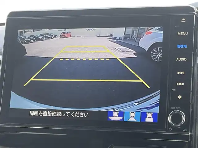 ホンダ Ｎ ＢＯＸ カスタム G EX ターボ ホンダセンシング 埼玉県 2019(令1)年 9.2万km プラチナホワイトパール (株)IDOMが運営する【じしゃロン鳩ヶ谷店】の自社ローン専用車両になりますこちらは現金またはオートローンご利用時の価格です。自社ローンご希望の方は別途その旨お申付け下さい/登録時91559km/2トーンカラー（プラチナホワイトパール×ブラック）/両側パワースライドドア/純正8インチプレミアムインターナビ(VXU-195NBi)/   AM/FM/CD/DVD/MSV/BT/USB/フルセグTV/バックカメラ/コーナーセンサー/プッシュスタート/スマートキーx2/アイドリングストップ/ホンダセンシング/　衝突軽減ブレーキ（CMBS）/　誤発信抑制機能/　後方誤発信抑制機能/　歩行者事故低減ステアリング/　アダプティブクルーズコントロール/　車線維持支援システム/　路外逸脱抑制機能/　先行車発進お知らせ機能/　標識認識機能/革巻きステアリング/　ステアリングリモコン/パドルシフト/ビルトインETC/純正15インチAW/LEDヘッドライト/　オートライト/オートハイビーム/フォグランプ/プラズマクラスター/電動格納機能付きウインカーミラー/ドアバイザー/純正フロアマット/保証書/取扱説明書/　/  /　/　