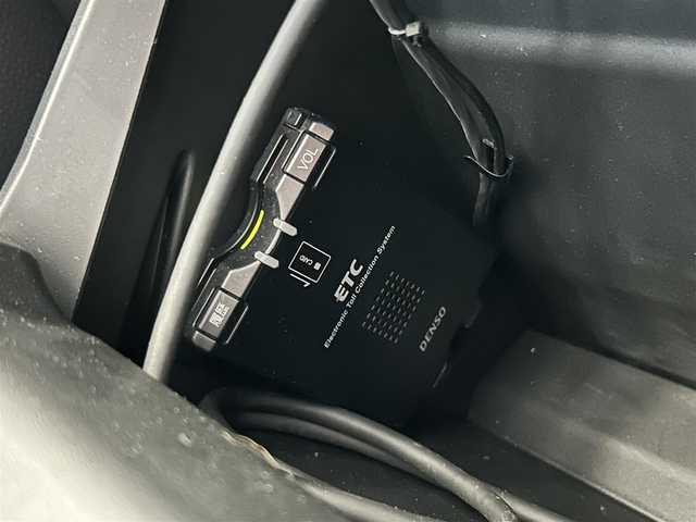 トヨタ ルーミー カスタムG 埼玉県 2020(令2)年 2.1万km ブラックマイカメタリック ワンオーナー/両側パワスラ/carrozzeriaナビ/・AVIC-HRZ008/・ワンセグ/・CD/DVD/前後ドラレコ/後席サンシェード/ドアバイザー/フロアマット/クルコン/スペアキー