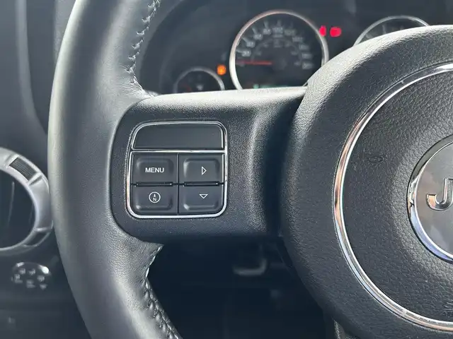 クライスラー・ジープ ジープ ラングラー アンリミテッド サハラ 滋賀県 2016(平28)年 5.1万km ビレットシルバー ワンオーナー/ドライブレコーダー前後/社外ナビ/フルセグTV/CD/DVD/SD/Bluetooth/サイド/バックカメラ/クルーズコントロール/ALPINEスピーカー/オートライト/ETC
