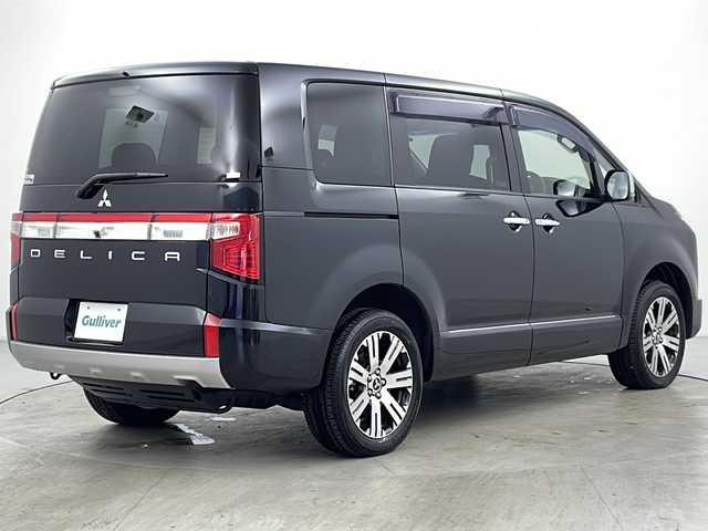 三菱 デリカＤ：５ P 道央・札幌 2023(令5)年 0.1千km ブラックダイヤモンド ・４WD/・寒冷地仕様/・e-Assist/・ディーゼル&ターボ/・純正10.1インチナビ（CD/DVD/BT）/・全方位カメラ/・左側オートステップ/・両側パワースライドドア/・パワーバックドア /・運転席パワーシート/・前席シートヒーター/・ステアリングヒーター/・クルーズコントロール/・ビルトインETC/・レザー調シートカバー/・LEDヘッドライト/・フォグランプ/・B S M/・AC100V/・スマートキー/・プッシュスタート/・フロアマット/・スペアキー