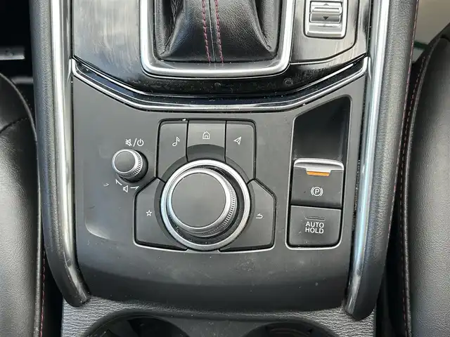 マツダ ＣＸ－５ 20S ブラックトーンED 岡山県 2022(令4)年 1.6万km ジェットブラックマイカ 純正10.25インチセンターディスプレイ/Bluetooth、AM、FM、フルセグTV/Apple Carplay、Android　Auto/全方位カメラ/運転席メモリーシート/パワーシート/前席シートヒーター/ステアリングヒーター/パドルシフト/ハンズフリー機能付きパワーバックドア/アドバンスドスマートシティブレーキアシスト/スマートシティブブレーキサポート/AT誤発進抑制制御/レーダークルーズコントロール/車線逸脱警報システム/ブラインドスポットモニタリング/ドライバーアテンションアラート/リアパーキングセンサー/アダブティブLEDヘッドライト/レーンキープアシストシステム/交通標識認識システム