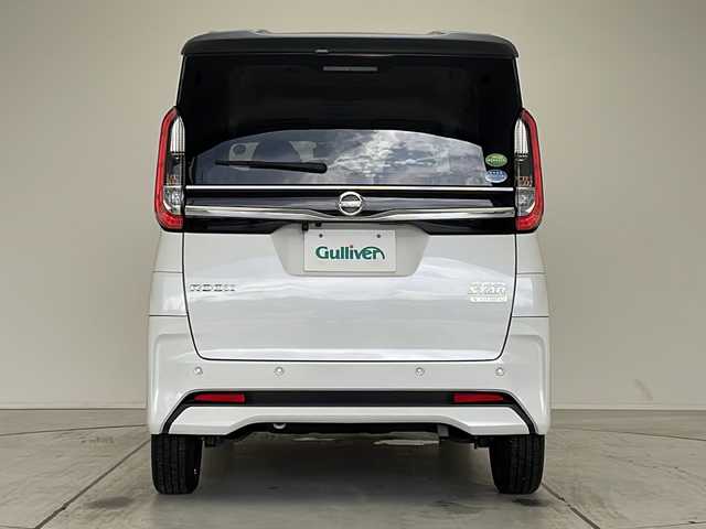 日産 ルークス HWS X プロパイロットED 愛知県 2020(令2)年 1.2万km チタニウムグレーM/シルキーホワイト プロパイロット/純正ナビ/全方位カメラ/両側パワースライドドア/レーダークルーズコントロール/バックカメラ/ハンズフリースライドドア/コーナーセンサー/純正アルミホイール/LEDヘッドライト/衝突軽減システム/フルセグ/CD/Bluetooth/ステアリングスイッチ/スマートキー/プッシュスタート