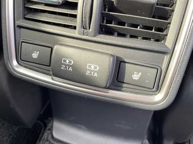 スバル フォレスター ハイブリッド アドバンス 山口県 2019(平31)年 3.5万km クリスタルブラックシリカ 純正ナビ/DVD/CD/SD/MSV/BT/USB/フルセグTV/フロント/サイド/バックカメラ/黒レザーシート/前席パワーシート/全席シートヒーター/純正エアロ/純正18インチアルミホイール/純正LEDヘッドライト/純正フォグランプ/オートライト/革巻きステアリング/ステアリングスイッチ/ステアリングヒーター/クルーズコントロール/パドルシフト/パワーバックドア/オートパーキングホールド/デジタルインナーミラー/アイサイト/横滑り防止/LKA/BSM/スマートキー×２/ドライブレコーダー/ルーフレール/純正フロアマット/トランクカバー/純正ドアバイザー/ETC/電動格納ウインカードアミラー(オート機能付き)