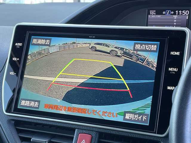 トヨタ ノア Si ダブルバイビーⅢ 千葉県 2021(令3)年 3.7万km ホワイトパールクリスタルシャイン 純正10インチナビ/(FM/AM/フルセグTV/BT/CD/DVD)/純正12.1インチフリップダウンモニター/ドライブレコーダー前後/衝突被害軽減システム/車線逸脱警報/バックカメラ/クルーズコントロール/ハーフレザーシート/両側パワースライドドア/横滑り防止装置/ETC/アイドリングストップ/LEDヘッドライト/フォグランプ/オートライト/ウィンカーミラー/電動格納ミラー/純正16インチAW/シートリフター/プッシュスタート/スマートキー/フロアマット/スペアキー/取扱説明書/保証書