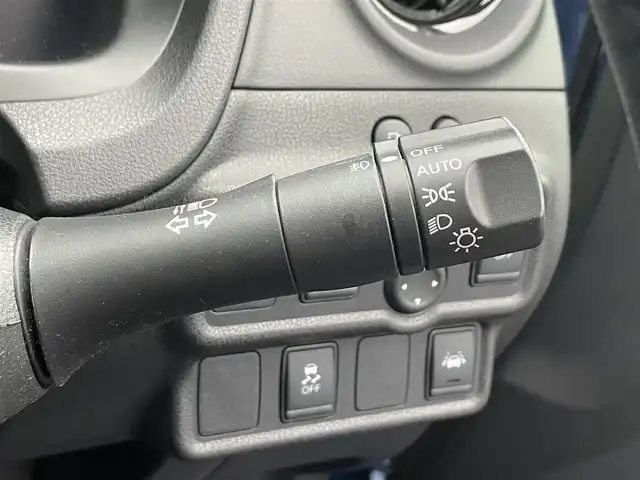 日産 ノート e－パワー メダリスト 滋賀県 2020(令2)年 6.7万km シャイニングブルー アルパイン9型ナビ/（BT/CD/DVD/フルセグ）/全方位カメラ/デジタルインナーミラー/前後ドライブレコーダー/衝突被害軽減ブレーキ/レーダークルーズコントロール/レーンキープアシスト/横滑り防止装置/ハーフレザーシート/オートライト/LEDヘッドライト/ステアリングスイッチ/プッシュスタート/オートエアコン