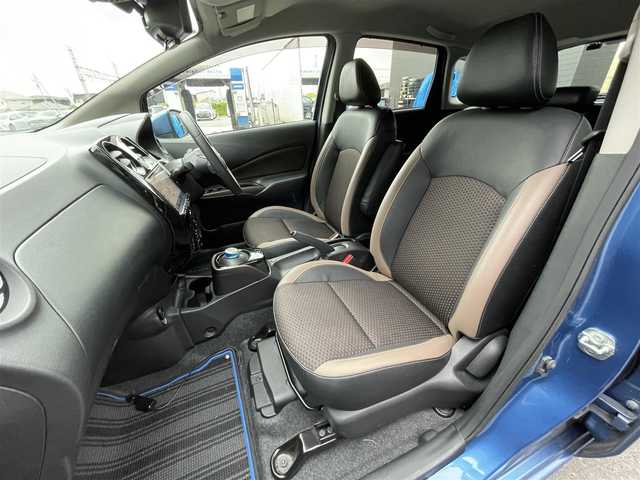 日産 ノート e－パワー メダリスト 滋賀県 2020(令2)年 6.7万km シャイニングブルー アルパイン9型ナビ/（BT/CD/DVD/フルセグ）/全方位カメラ/デジタルインナーミラー/前後ドライブレコーダー/衝突被害軽減ブレーキ/レーダークルーズコントロール/レーンキープアシスト/横滑り防止装置/ハーフレザーシート/オートライト/LEDヘッドライト/ステアリングスイッチ/プッシュスタート/オートエアコン