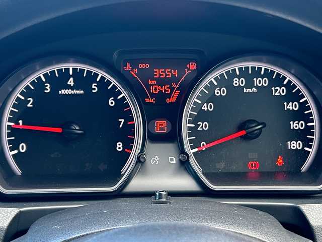 日産 ノート X 大阪府 2020(令2)年 0.4万km ホワイト ナビ　/地デジ　/全方位カメラ　/デジタルインナーミラー　/オートライト　/オートハイビーム　/前後コーナーセンサー　/ドライブレコーダー　/フロアーマット　/スマートキー