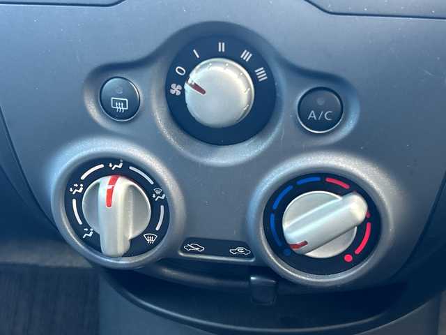 日産 ノート X 大阪府 2020(令2)年 0.4万km ホワイト ナビ　/地デジ　/全方位カメラ　/デジタルインナーミラー　/オートライト　/オートハイビーム　/前後コーナーセンサー　/ドライブレコーダー　/フロアーマット　/スマートキー