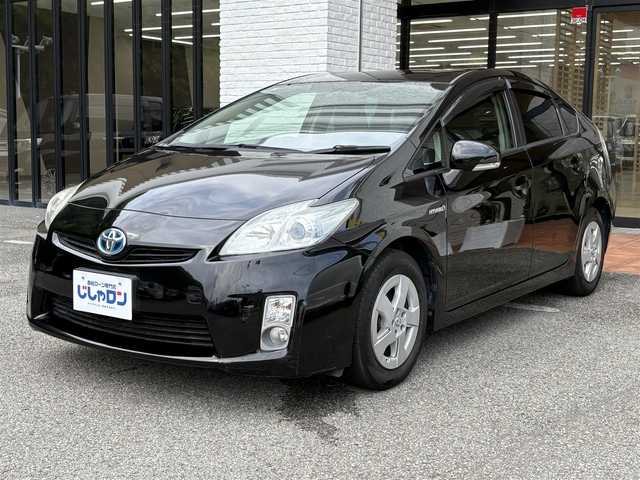 トヨタ プリウス S 高知県 2011(平23)年 8.3万km ブラック (株)IDOMが運営する【じしゃロン高知店】の自社ローン専用車両になります。こちらは現金またはオートローンご利用時の価格です。自社ローンご希望の方は別途その旨お申付け下さい