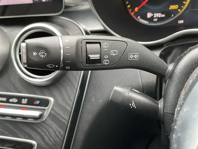 メルセデス・ベンツ Ｃ２２０ｄ ステーションワゴン アバンギャルドAMGライン 岡山県 2019(令1)年 7.6万km セレナイトグレー サンルーフ/電動リアゲート/純正アルミ/ＥＴＣ２．０/ステアリングヒーター/メモリーシート/クルーズコントロール/スマートキー/アイドリングストップ/オートライト/バックカメラ