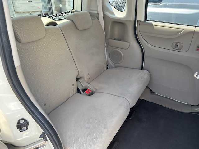 ホンダ Ｎ ＢＯＸ G 青森県 2014(平26)年 14.4万km プレミアムホワイトパール 4WD/社外メモリナビ（BlueTooth/フルセグ）/バックカメラ/社外エンジンスターター/ライトレベライザー/電動格納ミラー/プッシュスタート/ステアリングスイッチ/夏タイヤ積込み