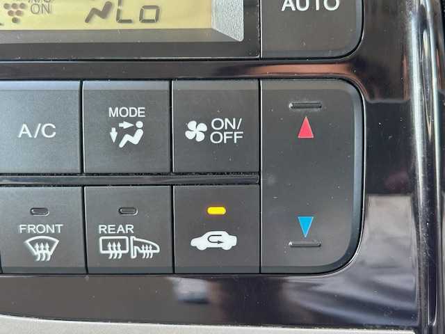 ホンダ Ｎ ＢＯＸ G 青森県 2014(平26)年 14.4万km プレミアムホワイトパール 4WD/社外メモリナビ（BlueTooth/フルセグ）/バックカメラ/社外エンジンスターター/ライトレベライザー/電動格納ミラー/プッシュスタート/ステアリングスイッチ/夏タイヤ積込み
