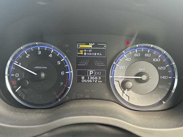 スバル レヴォーグ 2．0GT アイサイト 茨城県 2014(平26)年 6万km クリスタルホワイトP メモリナビ　/フルセグTV　/BT/USB接続　/バックカメラ　/横滑り防止装置　/レーンキープアシスト　/衝突被害軽減システム　/カーテンエアバック　/社外フロアマット　/純正アルミホイール