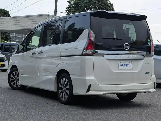 日産 セレナ ハイウェイスター G 栃木県 2017(平29)年 14.4万km ブリリアントホワイトパール 2トーン (株)IDOMが運営する【じしゃロン宇都宮店】の自社ローン専用車両になります。こちらは現金またはオートローンご利用時の価格です。自社ローンご希望の方は別途その旨お申付け下さい/アラウンドビューモニター/両側パワースライドドア/クルーズコントロール/ＥＴＣ/純正ナビ/フルセグ/スマートキー/スペアキー