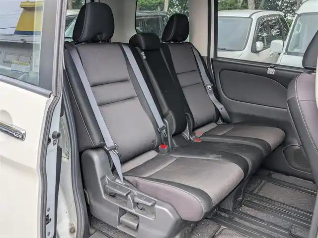 日産 セレナ ハイウェイスター G 栃木県 2017(平29)年 14.4万km ブリリアントホワイトパール 2トーン (株)IDOMが運営する【じしゃロン宇都宮店】の自社ローン専用車両になります。こちらは現金またはオートローンご利用時の価格です。自社ローンご希望の方は別途その旨お申付け下さい/アラウンドビューモニター/両側パワースライドドア/クルーズコントロール/ＥＴＣ/純正ナビ/フルセグ/スマートキー/スペアキー