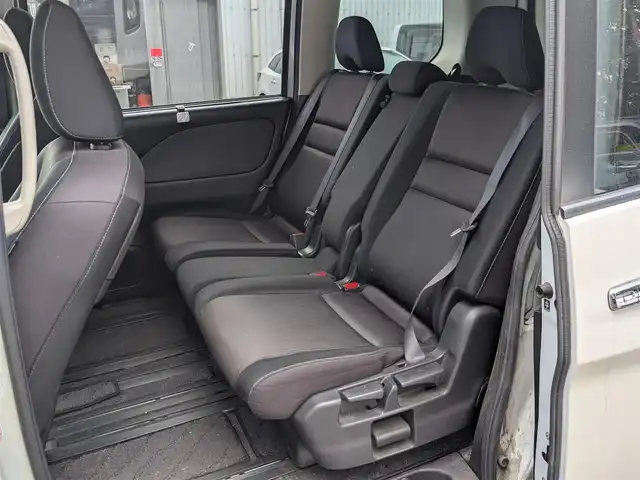 日産 セレナ ハイウェイスター G 栃木県 2017(平29)年 14.4万km ブリリアントホワイトパール 2トーン (株)IDOMが運営する【じしゃロン宇都宮店】の自社ローン専用車両になります。こちらは現金またはオートローンご利用時の価格です。自社ローンご希望の方は別途その旨お申付け下さい/アラウンドビューモニター/両側パワースライドドア/クルーズコントロール/ＥＴＣ/純正ナビ/フルセグ/スマートキー/スペアキー